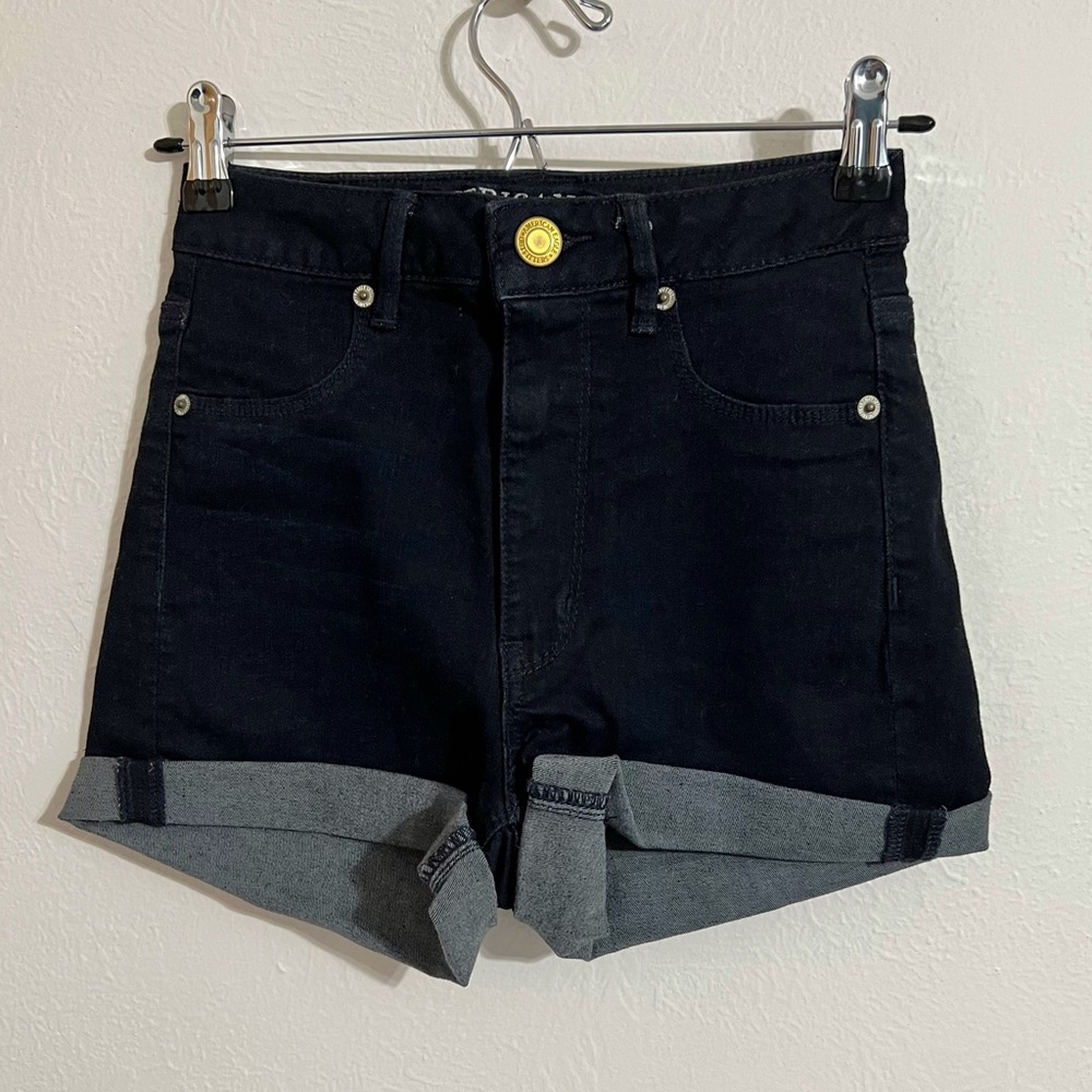 American Eagle high rise super stretch denim shorts in deep blue wash, size 2